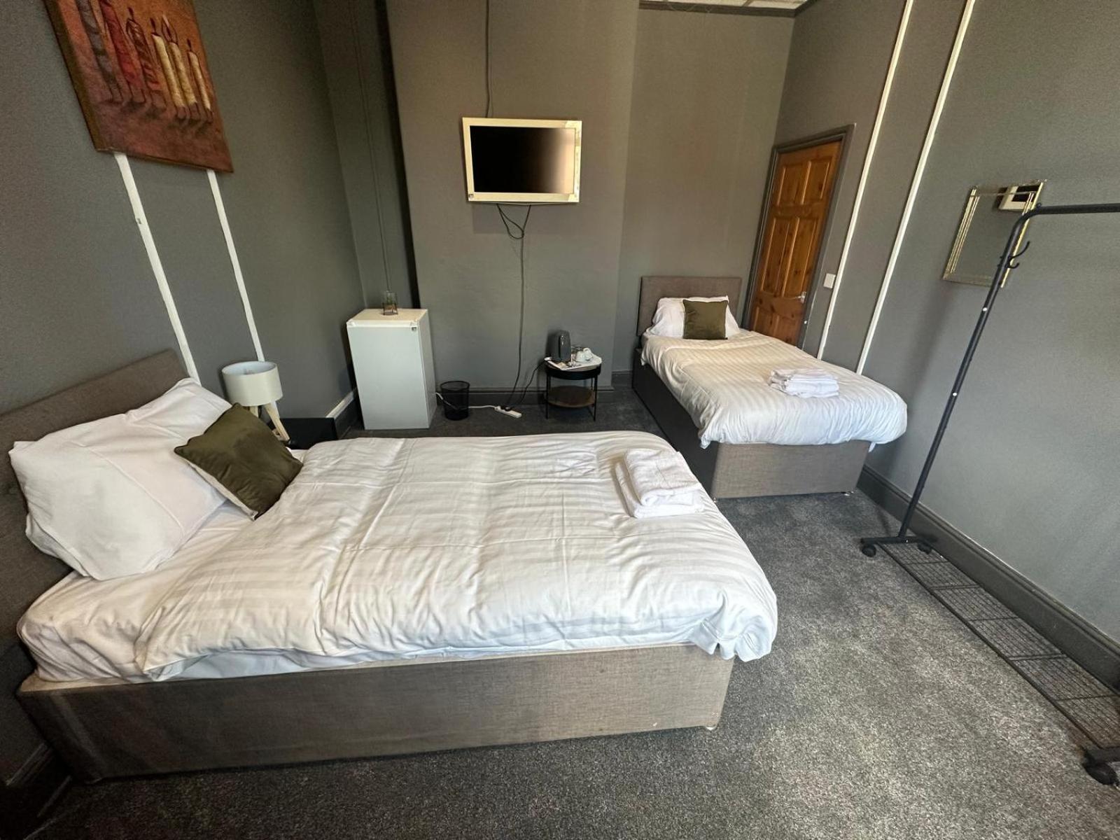 Manchester Stay Hotel - Free Parking — Photos 3